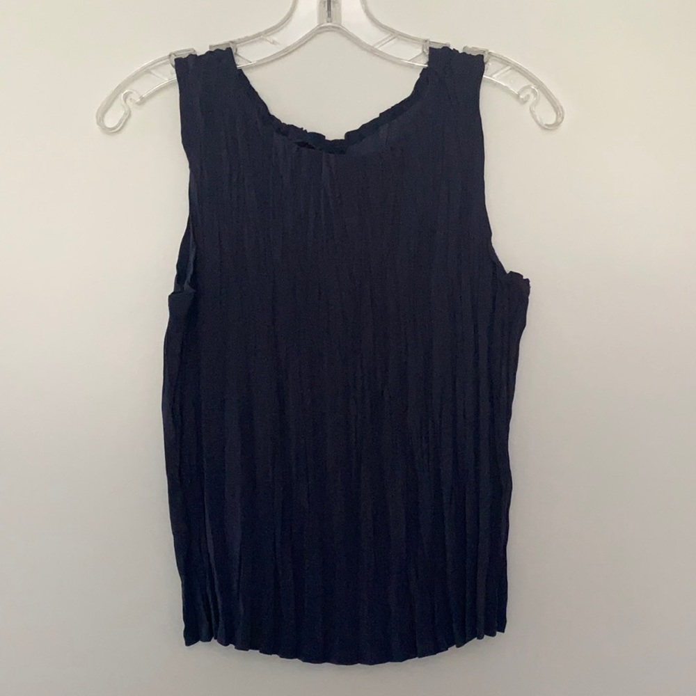 navy blue tank top